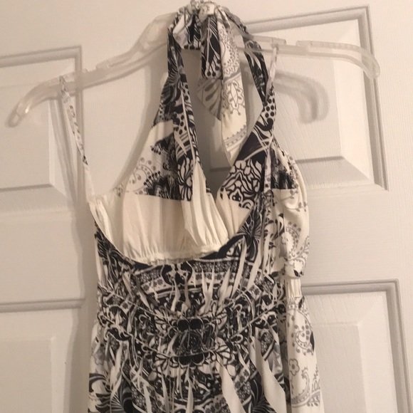 Sundress - Picture 3 of 8